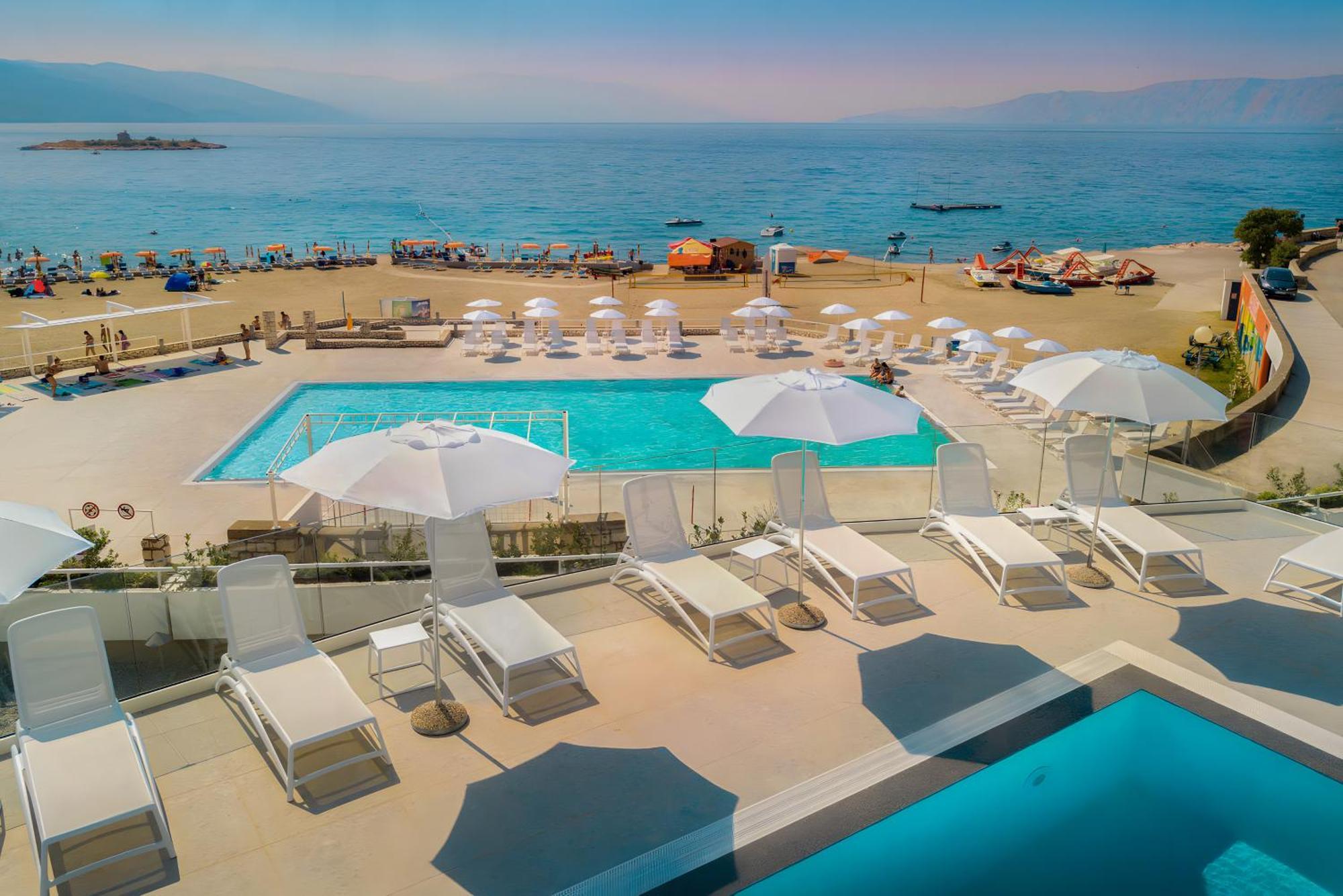 Hotel Aminess Vival Casa Lisanj Novi Vinodolski Exteriér fotografie